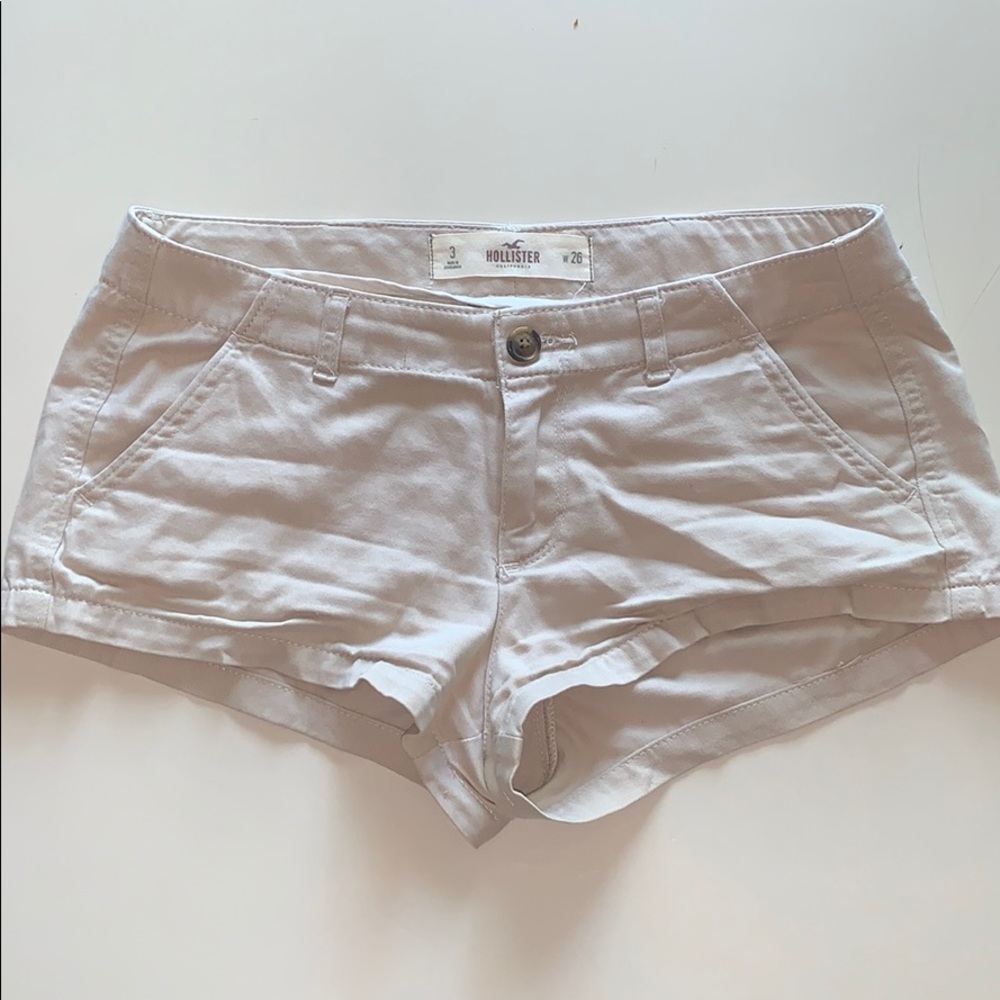 Tan Hollister jean shorts !